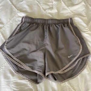 Nike Women’s Dry Tempo Running Shorts